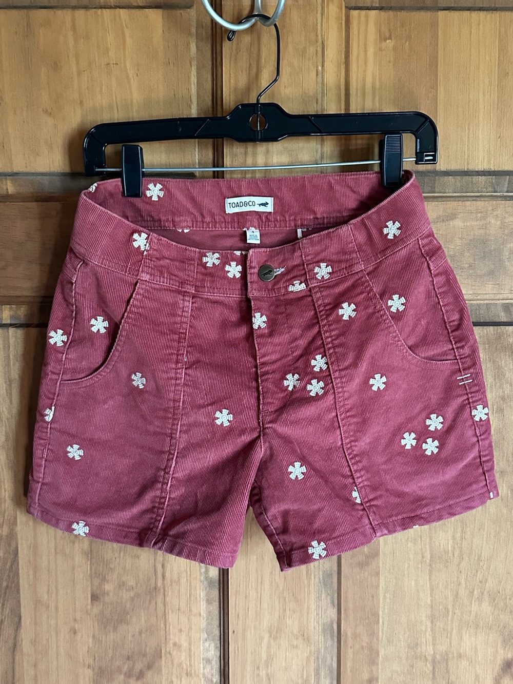 Toad&Co Red Daisy Embroidered Jean Shorts Size 4
